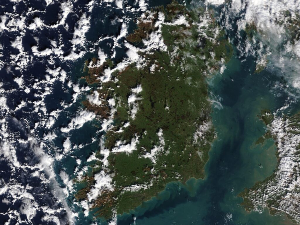 IRELAND-FEB-25-2025-1024x768 Scattered showers and algal blooms
