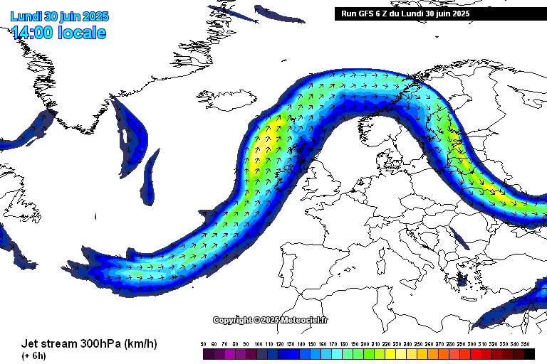 Why Ireland Is Missing Out on Europe’s Heatwave 26 Jet Stream. Credit Meteociel