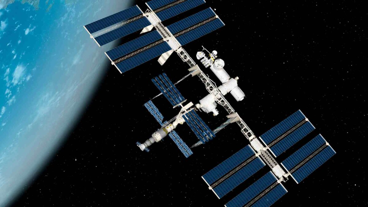 Private Crew Docks with International Space Station 25 Space Station
