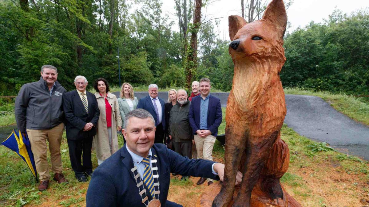 tree-carvings-1200x675 Felled Trees Transformed into Woodland Sculptures