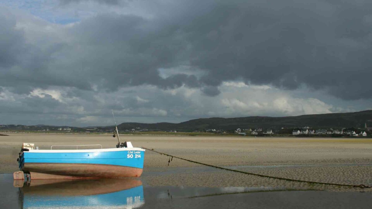 Blustery Conditions Prompt Weekend Marine Warnings 25 fishing boat donegal