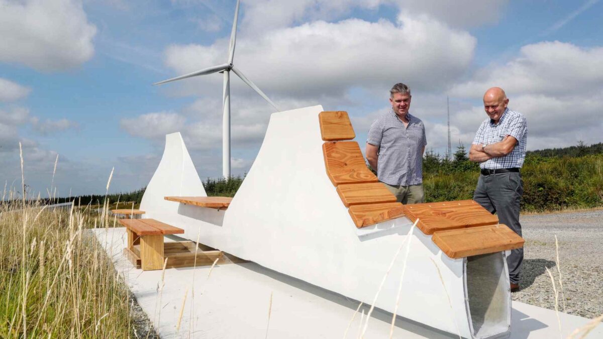 Additional-seating-area-where-walkers-can-lie-back-and-enjoy-the-view--1200x675 WATCH Wind turbine blade given new life in Donegal