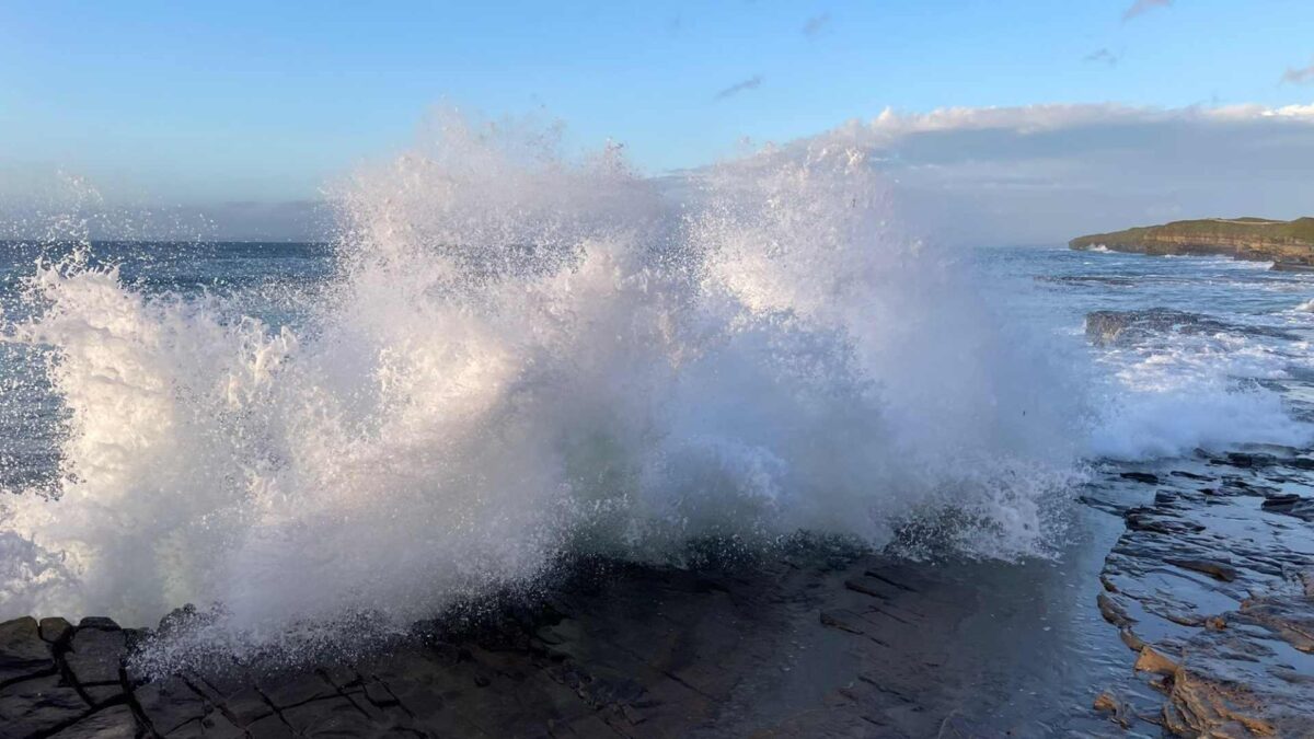 Donegal-wave-1200x675 Rain to Dominate as Unsettled Weather Persists into September