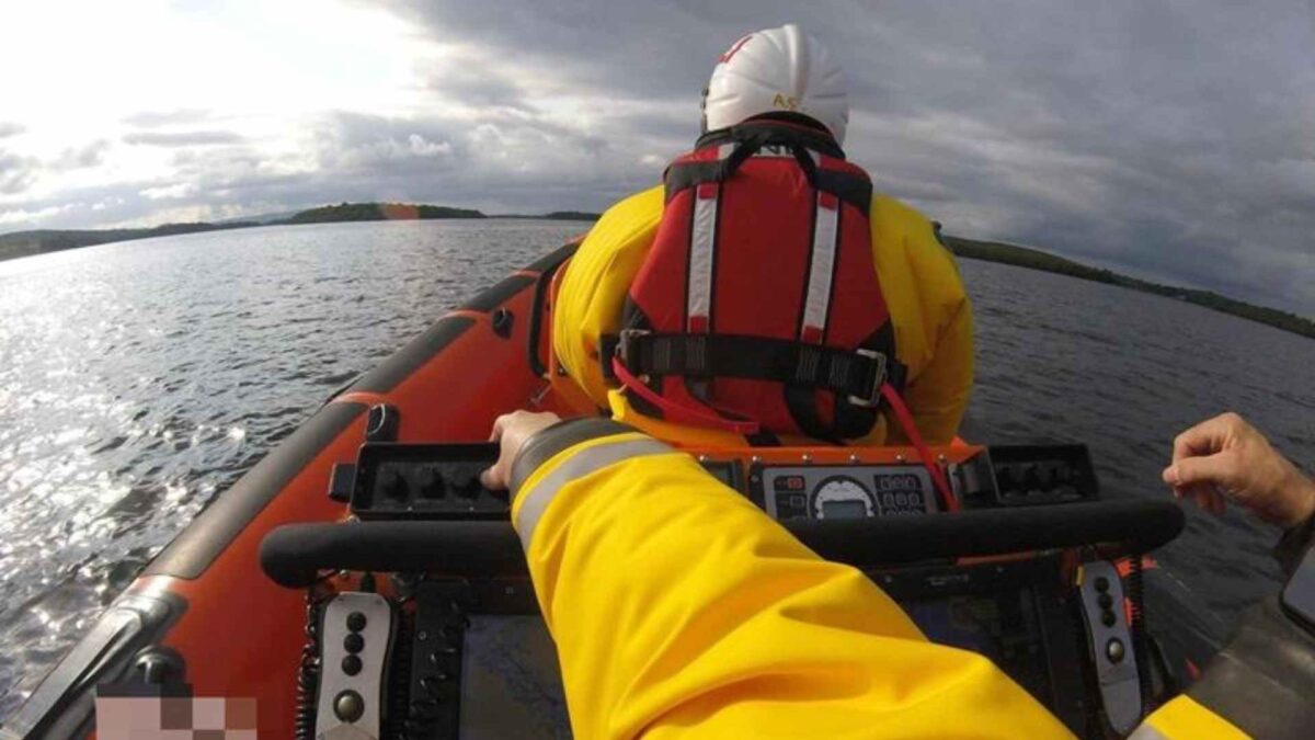 Enniskillen-RNLI-1200x675 Enniskillen RNLI Assists Grounded Cruiser