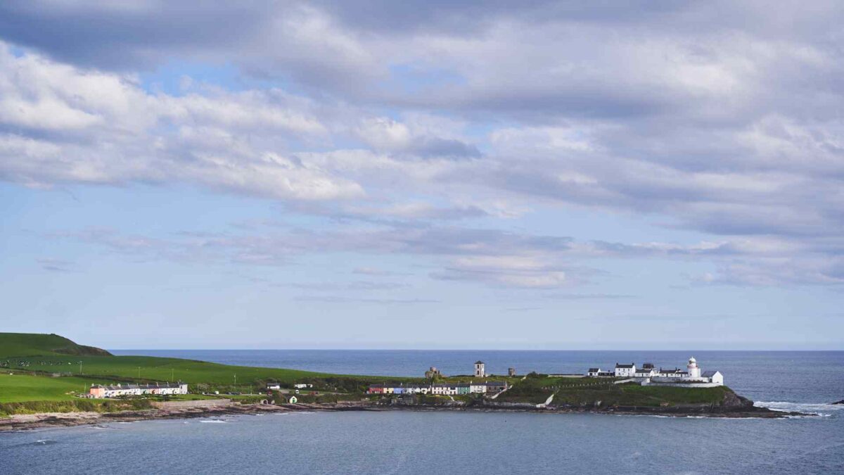 Roches-Point-in-Co.-Cork-1200x675 Dry Days Dominate but Rain Returns to West