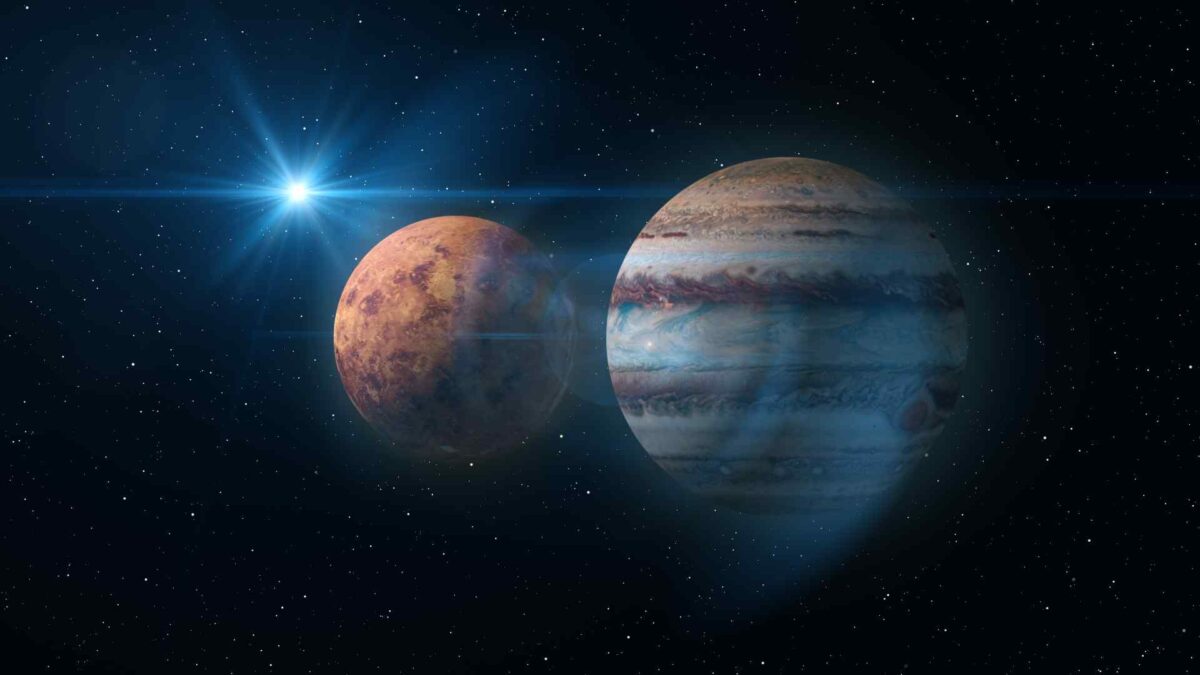 Venus-and-Jupiter-1200x675 Venus and Jupiter Converge Over Ireland August 11–12