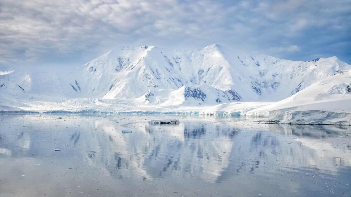 Antarctica-1-1200x675 Northerly Winds Fuel Rapid Ice Loss in West Antarctica