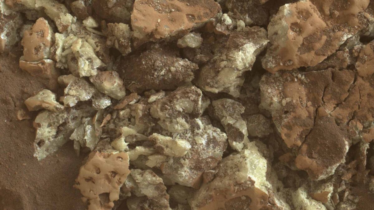 Close-Up-of-Sulfur-Crystals-on-Mars-1200x675 Volcanic gases may have made early Mars hospitable to life