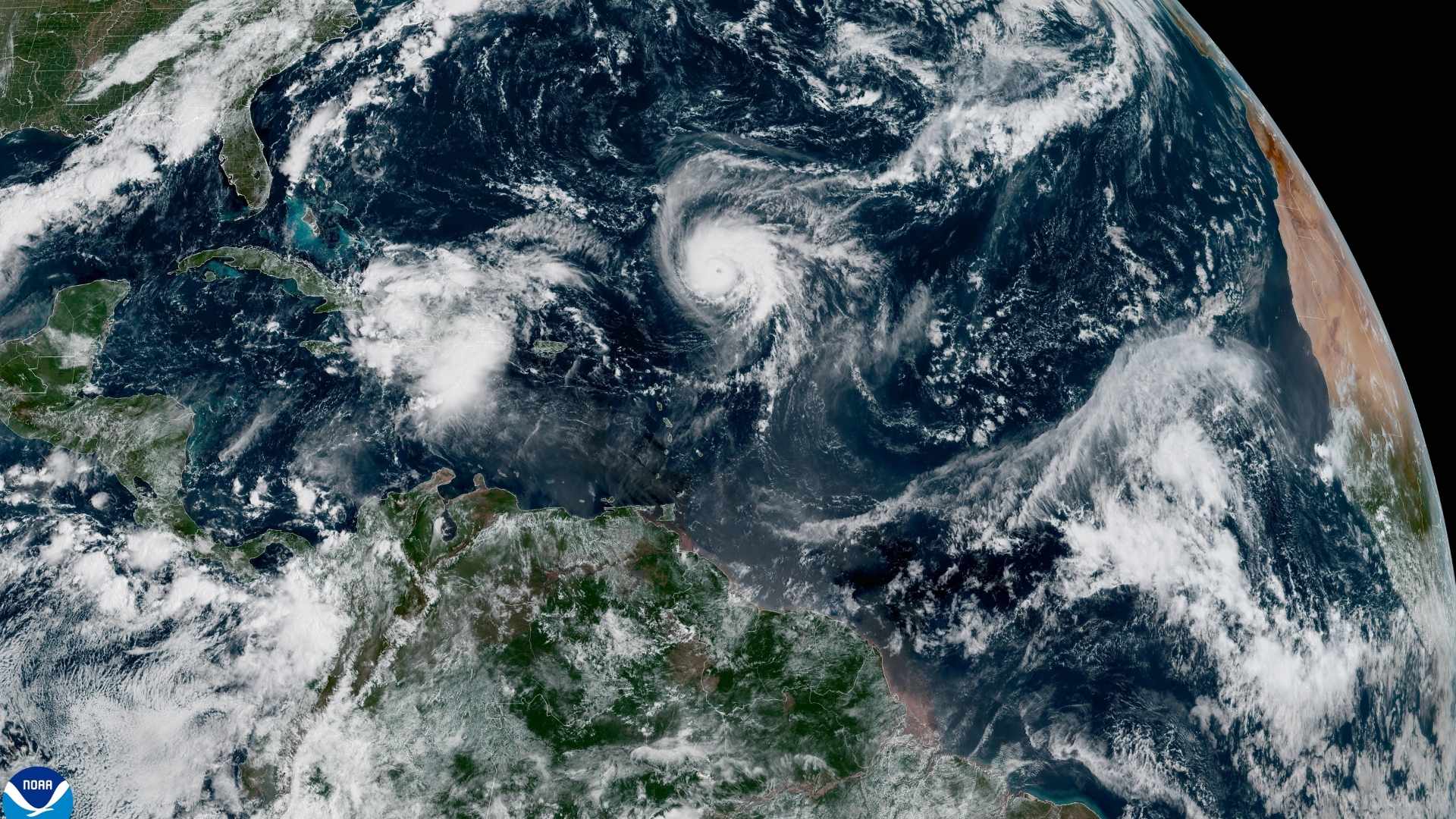 Hurricane Humberto in the central Atlantic