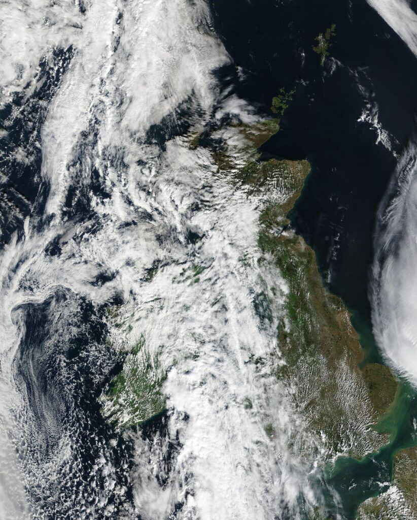 Ireland-from-space-on-Tuesday.-Credit-NASA-822x1024 Brown Plumes Sweep into Shannon Estuary After Heavy Rain