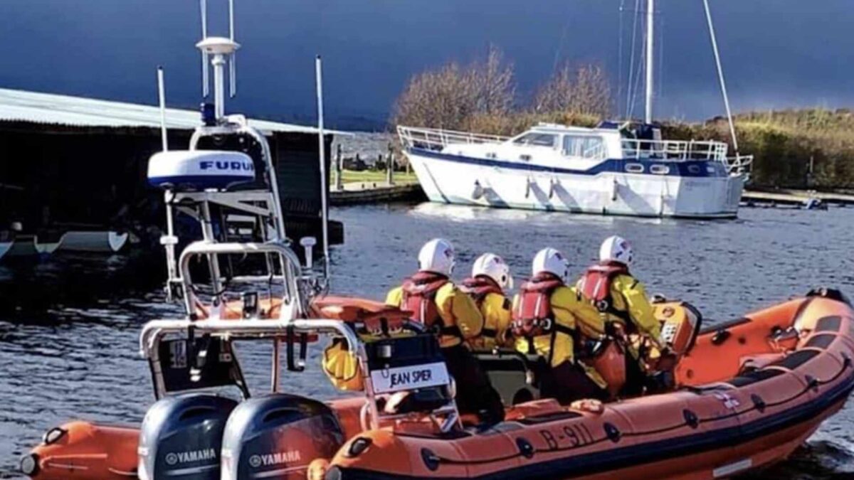 RNLI rescues two on Lough Derg