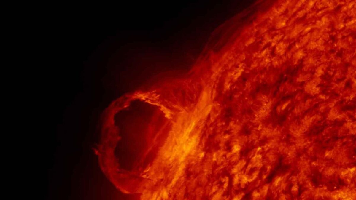 Solar-Flare2-1200x675 Half-Century-Old Solar Puzzle May Finally Be Cracked