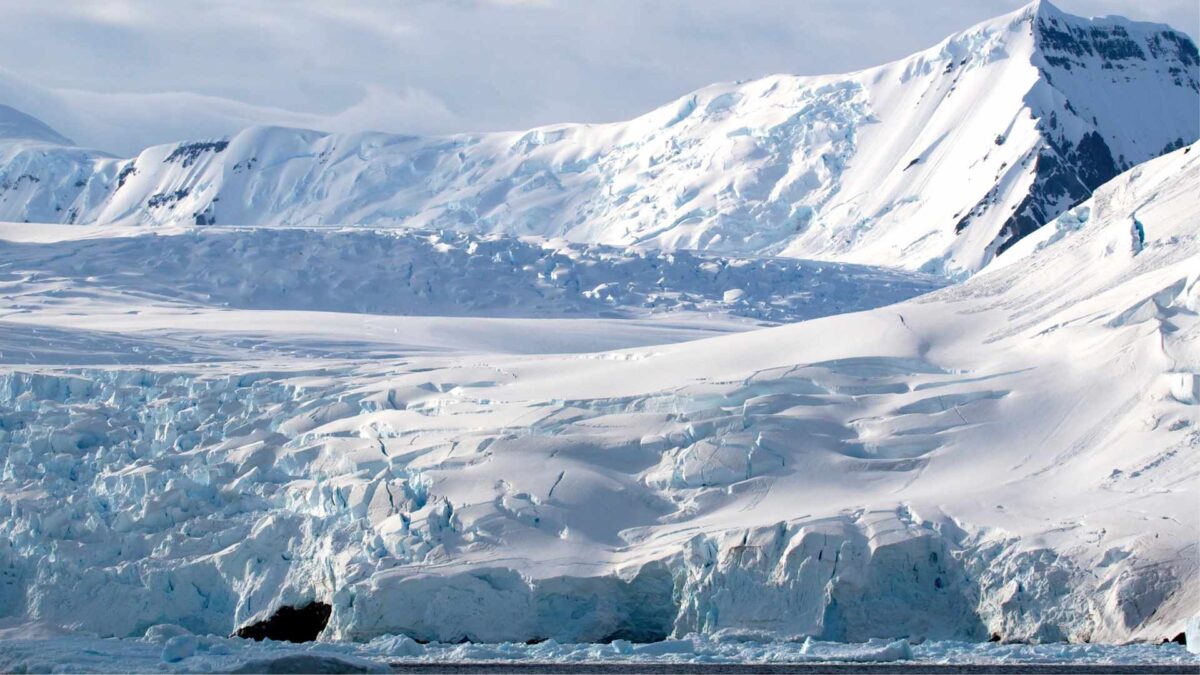 Antartica-1200x675 Lost Antarctic Submarine to be Replaced