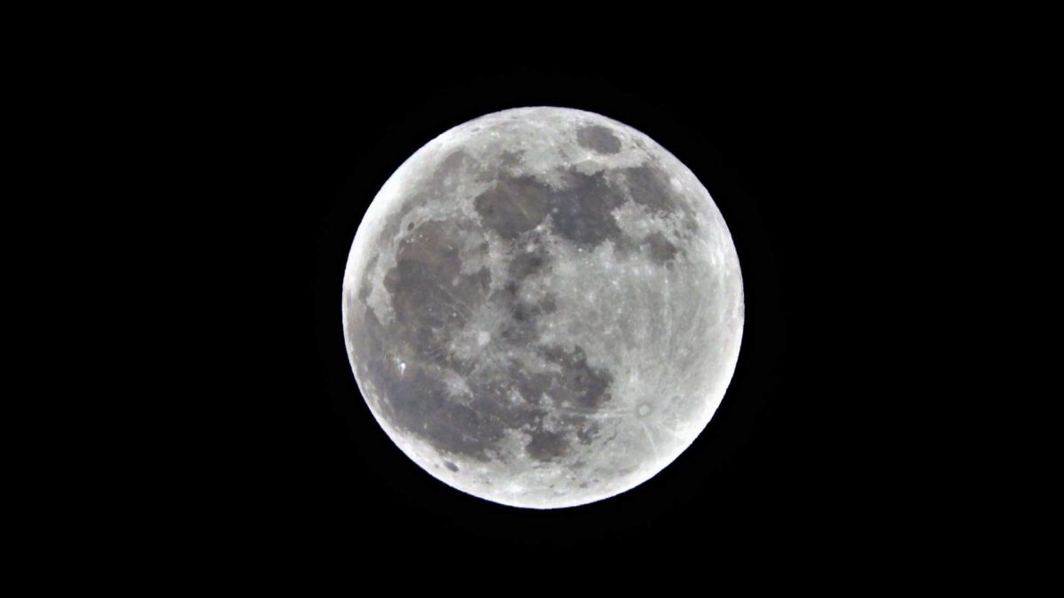 Beaver-Moon-1200x675 Ireland set for close-up Beaver Moon on Wednesday