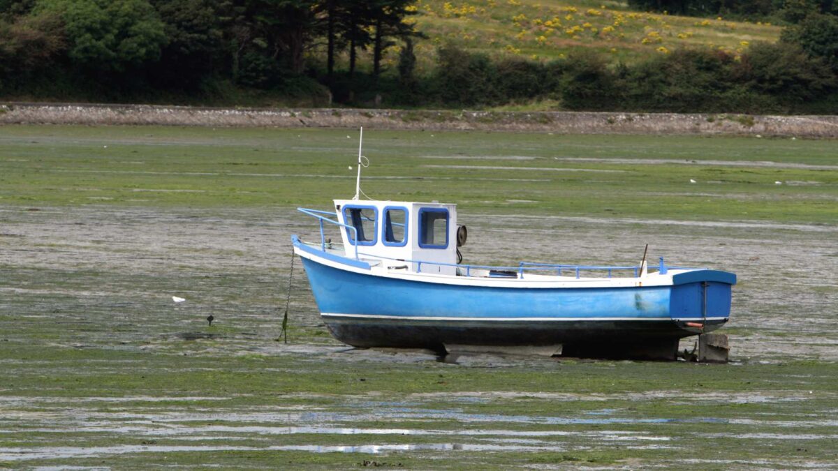Clonakilty-Bay-Cork-1200x675 Met Éireann Issues Marine Warning as Weekend Rain Looms