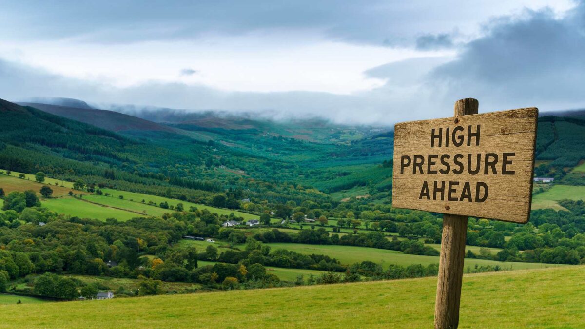 High-pressure-1200x675 High Pressure Promises Dry, Autumnal Weather Through Mid-Month