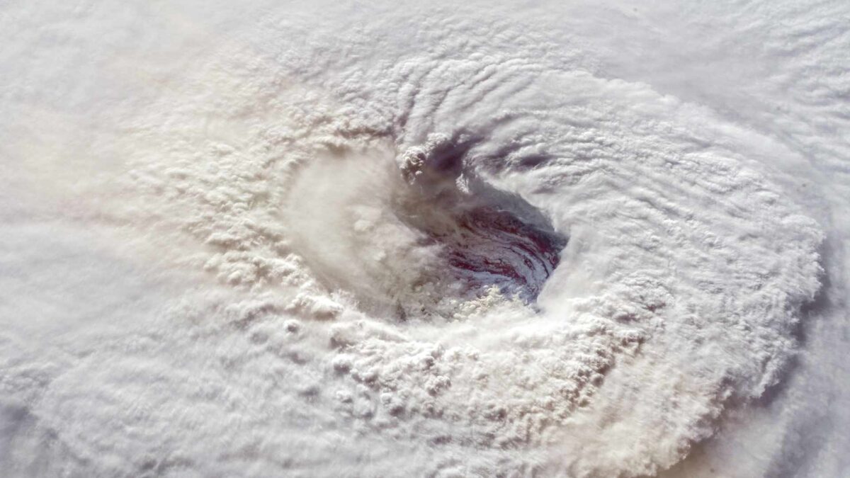 Hurricane-eyewall-Melissa-1200x675 Satellite shows Hurricane Melissa Roar to Category 5 as Jamaica Braces for Impact