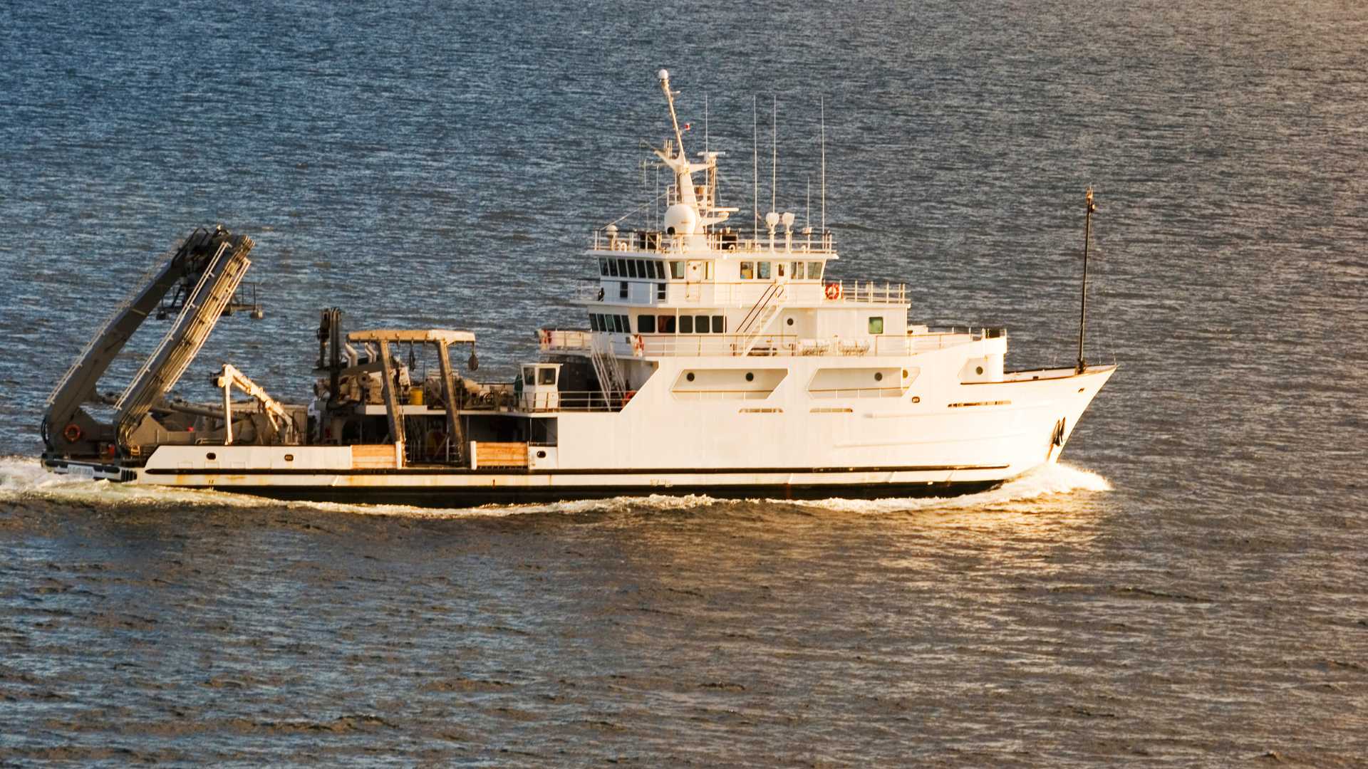 Marine Institute Promotes Careers in Ocean Research 17 Ocean Research ship