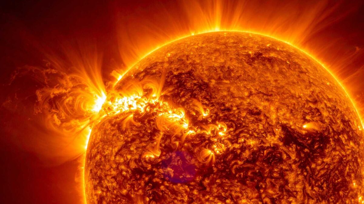 Solar-flare-sun-1-1200x675 Sun’s secret storms: scientists spot new space weather danger