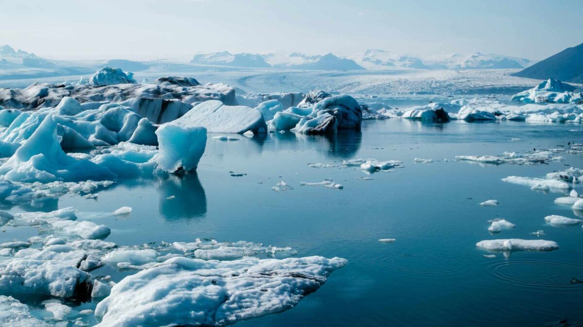 Arctic-ice-1200x675 Cosmic Dust Unlocks Arctic Ice Secrets