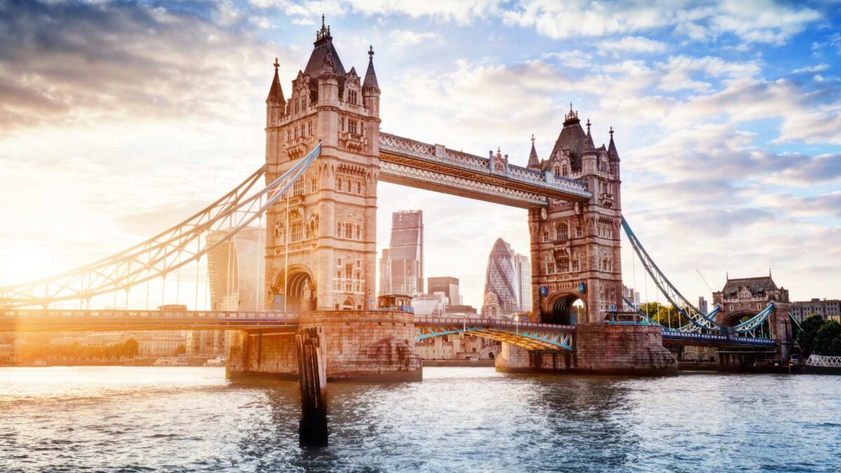 Tower-Bridge-in-London-1200x675 UK could be set for hottest year on record